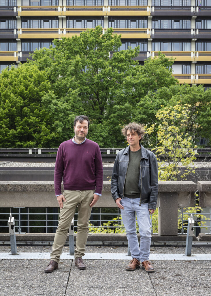 Portraitfotografie zweier Wissenschaftler an der Ruhr-Universität Bochum.